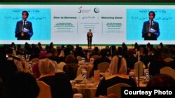 Presiden Joko Widodo memberikan sambutan sebelum dimulainya acara makan malam dalam KTT Luar Biasa OKI di JCC (6/3). (Foto: Biro Pers Kepresidenan RI)