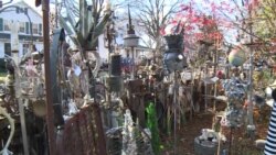 Mobile Art: The Curious Case of Clarke Bedford