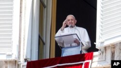 Paus Fransiskus di Vatikan, 5 Juli 2020.