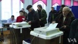 普京巨大优势赢得俄总统选举