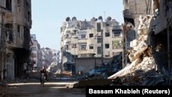 Harasta dans l'est de al-Ghouta, près de Damas Décembre 24, 2013. 