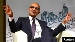 CEO Microsoft Satya Nadella mengumumkan sistem operasi Windows 10 hari Rabu 21/1 (foto: dok).