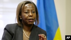 La ministre rwandaise des Affaires étrangères, Louise Mushikiwabo, lors d'un entretien à Washington, le 22 octobre 2012.