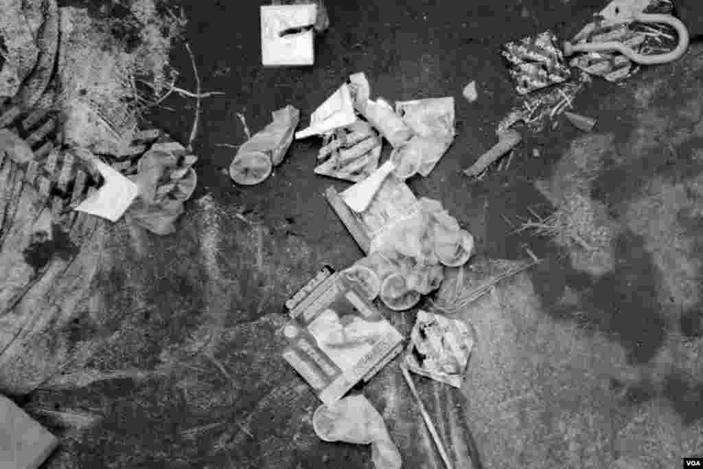 The ground is littered with used condoms, Gibiloso, Kigali, Rwanda, Nov. 15, 2013. (Hamada Elrasam for VOA)