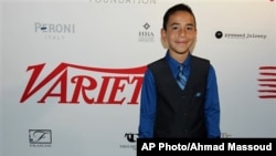 Caine Monroy, 13 tahun, menjadi terkenal di seluruh dunia karena kreativitasnya membuat permainan 'arcade' dari kardus (Foto: dok).