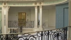 美国万花筒：洛杉矶超级豪宅热卖；参观袖珍博物馆