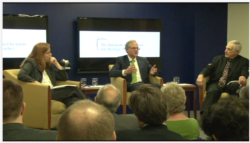 영국의 민간단체인 국제전략연구소(IISS)의 마크 피츠패트릭 미국사무소 소장이 지난 2016년 3월 워싱턴에서 자신의 저서 ‘아시아의 잠재적 핵 보유국들’에 대한 설명회를 열었다.