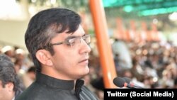 محسن داور، نماینده پیشین پارلمان و رهبر جنبش ملی دموکراتیک پاکستان است.