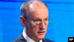 Pimpinan Dewan Keamanan Kremlin, Nikolai Patrushev, berbicara di depan konferensi keamanan internasional (27/4/2016). Moskow, Rusia. (foto: AP Photo/Pavel Golovkin)