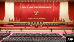 김정은 북한 국무위원장이 지난달 9일 평양에서 열린 6차 당 세포비서 대회에서 연설했다.