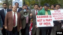 Demonstrasi anti India di Kashmir-India.