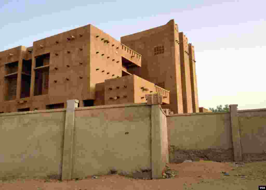 The house of a leader of MUJWA. (Idriss Fall/VOA)