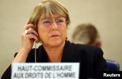 ឧត្តមស្នងការ​សិទ្ធិមនុស្ស​អង្គការ​សហប្រជាជាតិ​លោកស្រី Michelle Bachelet​ ចូលរួម​ក្នុងកិច្ចប្រជុំមួយស្តីពីក្រុមប្រឹក្សា​សិទ្ធិ​មនុស្ស​នៅ​អង្គការសហប្រជាជាតិ នៅ​ក្រុងហ្សឺណែវ ប្រទេស​ស្វីស កាលពីថ្ងៃទី០៩ ខែកញ្ញា ឆ្នាំ២០១៩។