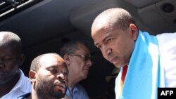 L'opposant Moise Katumbi arrive à la cour de justice de Lubumbashi, RDC, le 13 mai 2016. 