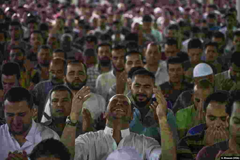 Muslims gathered in mosques across Egypt, especially in the first mosque built in Egypt and Africa, Amr Ibn al-As mosque, in old Cairo district, May 31, 2019. On Ramadan’s 27th night, Muslims pray in groups on what is believed to be the night of destiny. 