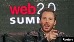 شان پارکر، کارآفرین آمریکایی و مدیر سابق فیسبوک 