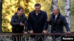 Rossiya prezidenti Vladimir Putinning aytishicha, Ukrainaga moliyaviy yordam berishdan maqsad qardosh davlatni qarz girdobidan qutqarish.